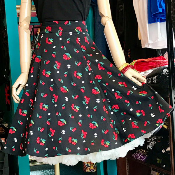 【Collectif】Tanya Cherries & Blossom Swing Skirt　チェリーブロッサムフレアスカート