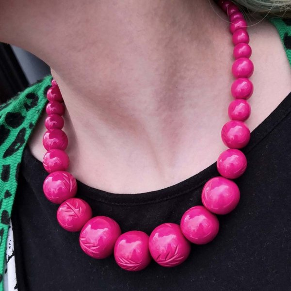 【Splendette】Fakelite Beads Iris Pink Heavy Carve アイリスピンクビーズネックレス