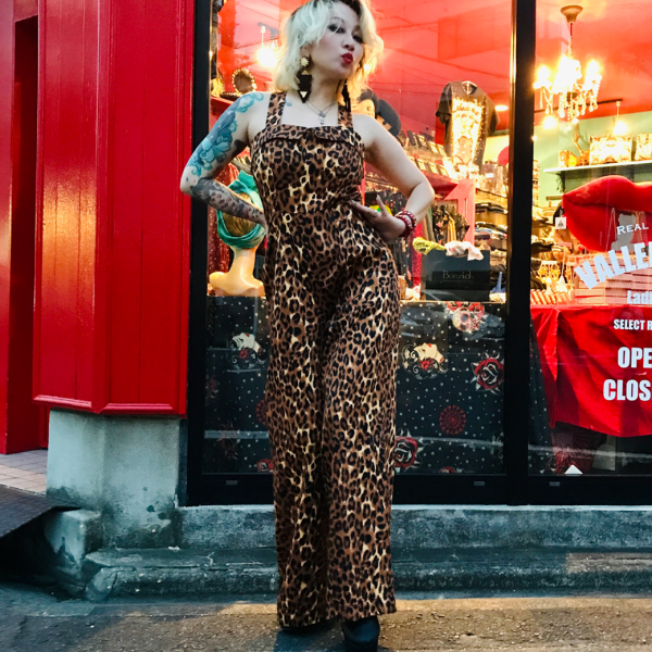 【BANNED】FELINE FRIENDLY JUMPSUIT レオパードプリント Tikiサロペット