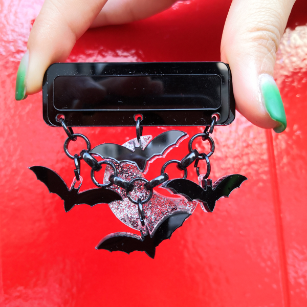【Collectif】 Halloween Bats Brooch
