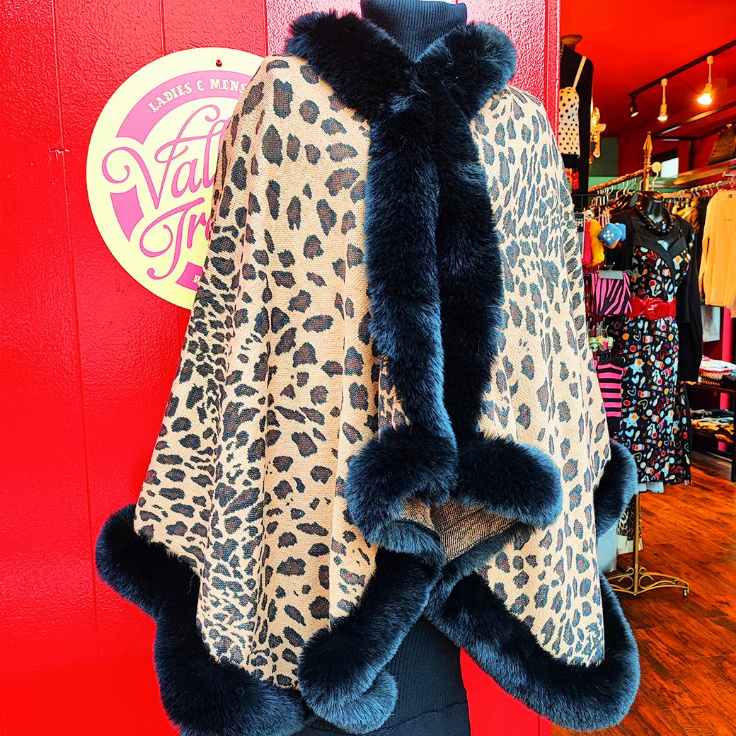 【VALLERY'S SELECT】Faux Fur Cape Leopard ヒョウ柄ファーケープ - Vallery's Trap Online  Shop REAL PIN UP GIRLS & ROCKIN' GROUPIES!!