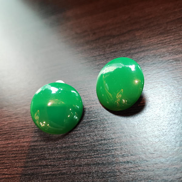 【VALLERY'S SELECT】Retro Green Round Button Clip-on Earrings クリップイヤリング