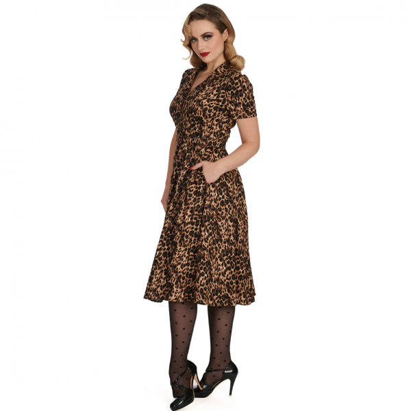 <img class='new_mark_img1' src='https://img.shop-pro.jp/img/new/icons1.gif' style='border:none;display:inline;margin:0px;padding:0px;width:auto;' />BANNEDCheetah Girl Swing Dress ҥ祦󥰥ԡ