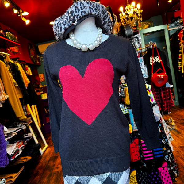 <img class='new_mark_img1' src='https://img.shop-pro.jp/img/new/icons1.gif' style='border:none;display:inline;margin:0px;padding:0px;width:auto;' />VALLERY'S SELECTLove Heart Sweater 3/4 Sleeve -Black/Red