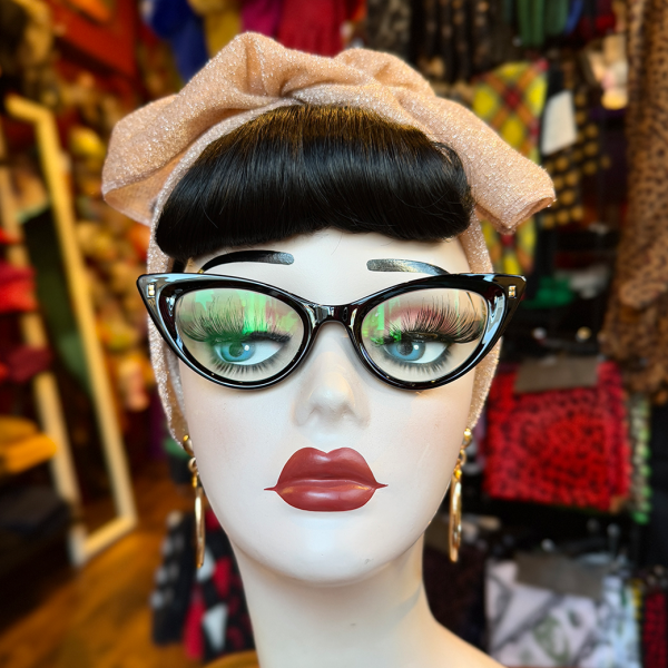 <img class='new_mark_img1' src='https://img.shop-pro.jp/img/new/icons1.gif' style='border:none;display:inline;margin:0px;padding:0px;width:auto;' />VALLERY'S SELECTMiranda Cat Eye Reading Glasses (Ϸ) -Black