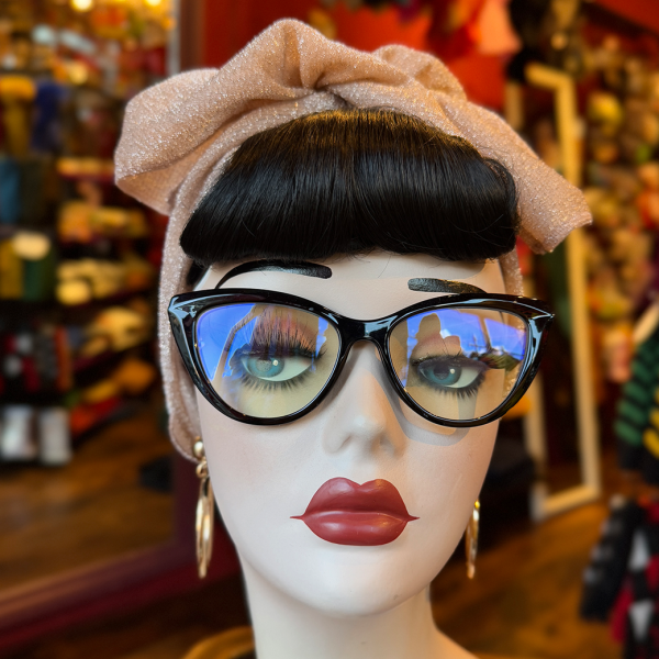 <img class='new_mark_img1' src='https://img.shop-pro.jp/img/new/icons1.gif' style='border:none;display:inline;margin:0px;padding:0px;width:auto;' />VALLERY'S SELECTPaulette Cat Eye Reading Glasses (Ϸ) -Black