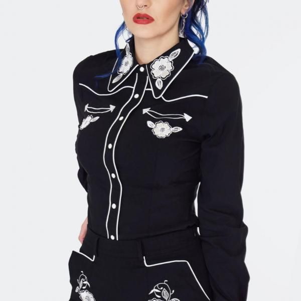 <img class='new_mark_img1' src='https://img.shop-pro.jp/img/new/icons1.gif' style='border:none;display:inline;margin:0px;padding:0px;width:auto;' />JAWBREAKERWestern Flowers Embroidery Shirt
