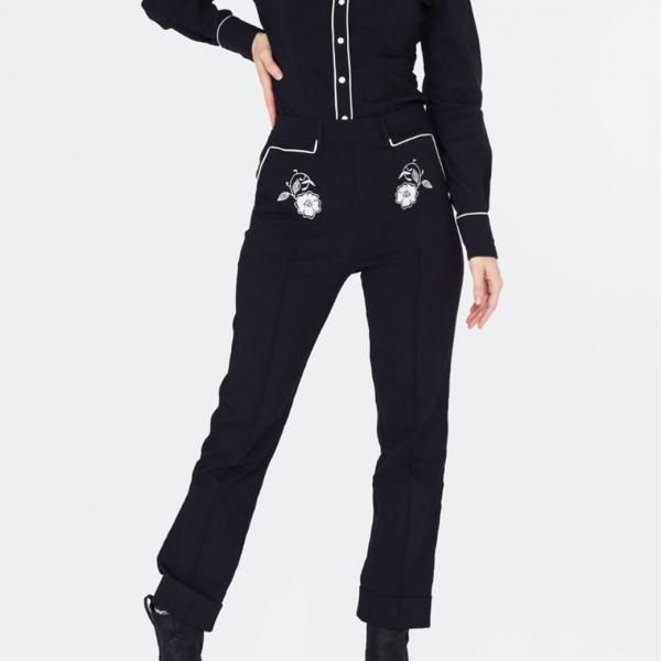 <img class='new_mark_img1' src='https://img.shop-pro.jp/img/new/icons1.gif' style='border:none;display:inline;margin:0px;padding:0px;width:auto;' />JAWBREAKERWestern Flowers Trousers