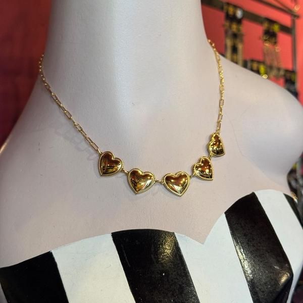 <img class='new_mark_img1' src='https://img.shop-pro.jp/img/new/icons1.gif' style='border:none;display:inline;margin:0px;padding:0px;width:auto;' />VALLERY'S SELECTLinked Heart Paperclip Chain Necklace