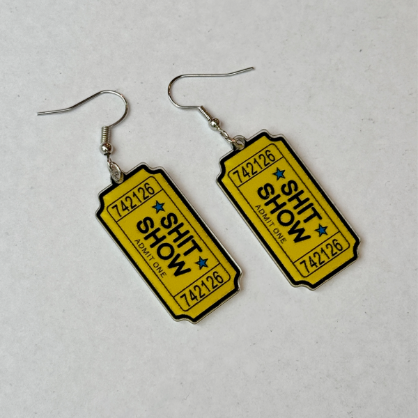 VALLERY'S SELECTSHIT SHOW Earrings /Pierce