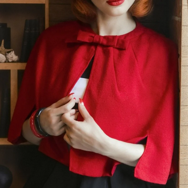 DOLLY and DOTTYSabrina Glamorous 50s Style Cape Shrug -Red 