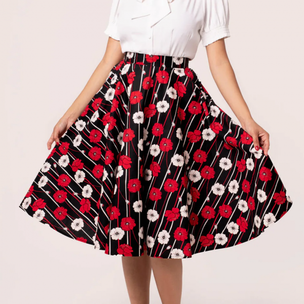 <img class='new_mark_img1' src='https://img.shop-pro.jp/img/new/icons1.gif' style='border:none;display:inline;margin:0px;padding:0px;width:auto;' />Hell BunnyPoppy Skirt