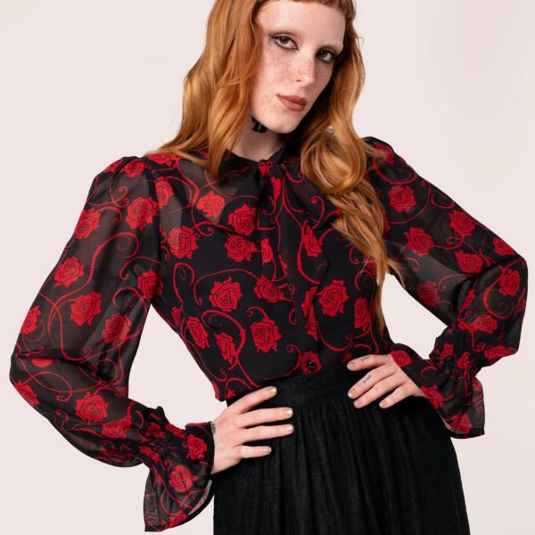 <img class='new_mark_img1' src='https://img.shop-pro.jp/img/new/icons1.gif' style='border:none;display:inline;margin:0px;padding:0px;width:auto;' />Hell BunnyThorn Blouse ֥饦