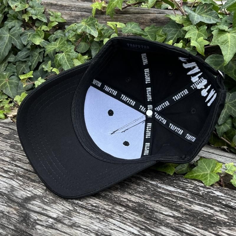 TRAPSTAR (トラップスター) / RUBBER T STRAPBACK CAP / BLACK