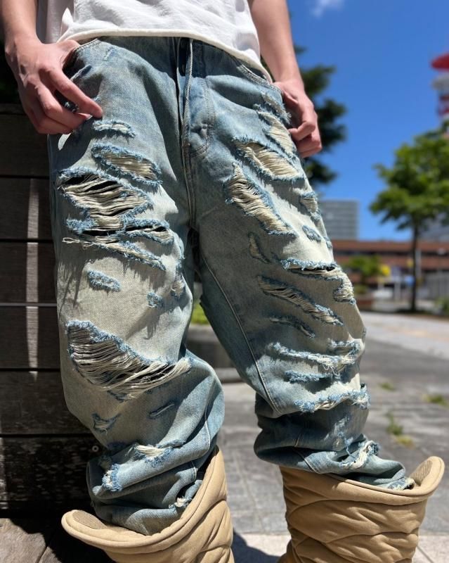 誕生日プレゼント 40%OFF】 □定価：,300 DENIM DISTRESSED BAGGY ULTRA / mnml パンツ
