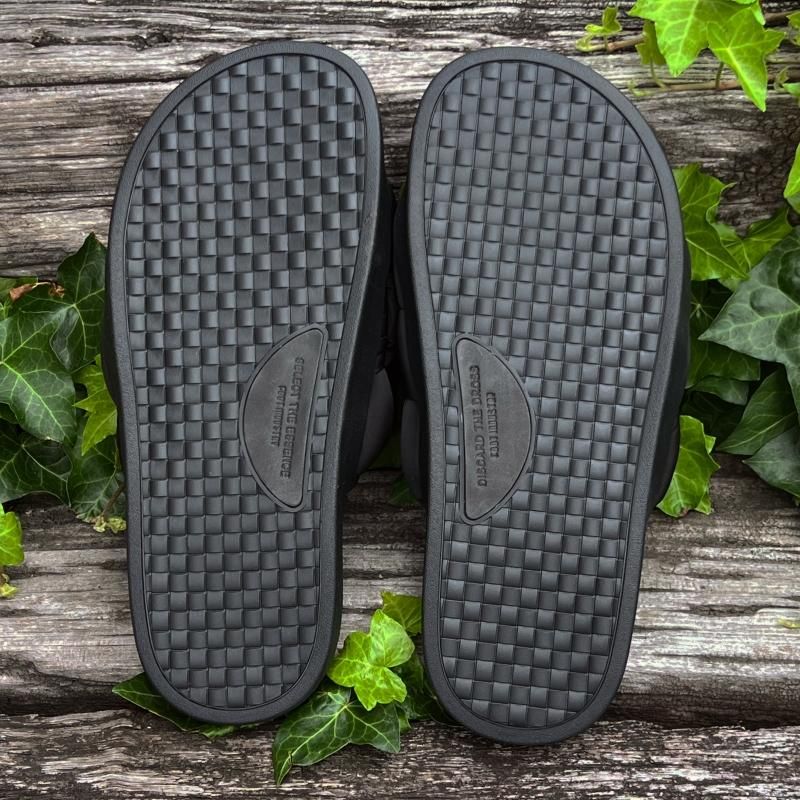 FOOT INDUSTRY Down Slipper ブラック FOOT INDUSTRY / DOWN SLIPPER - GANGSTA MARKET 【ギャングスタ