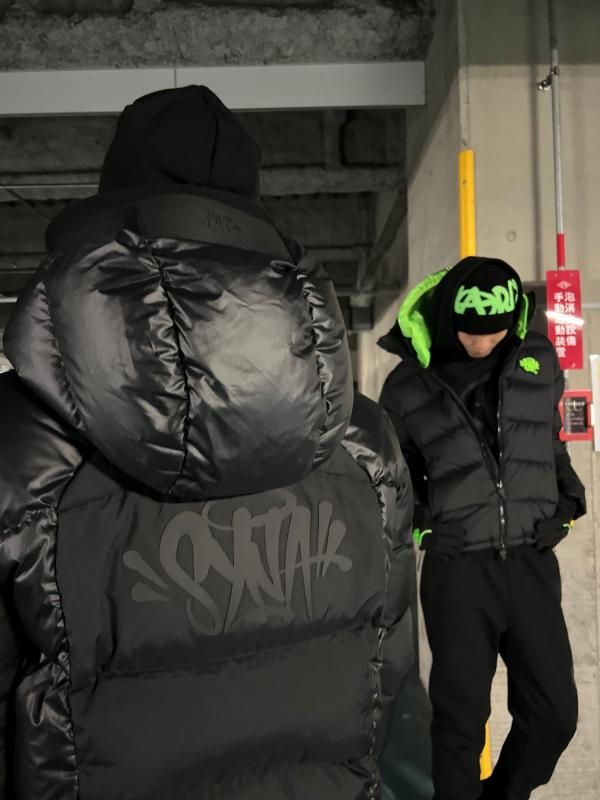 40%OFF】 SYNA WORLD / SYNA WAVE PUFFER JACKET □定価 40%OFF】 SYNA WORLD / SYNA WAVE PUFFER JACKET □定価
