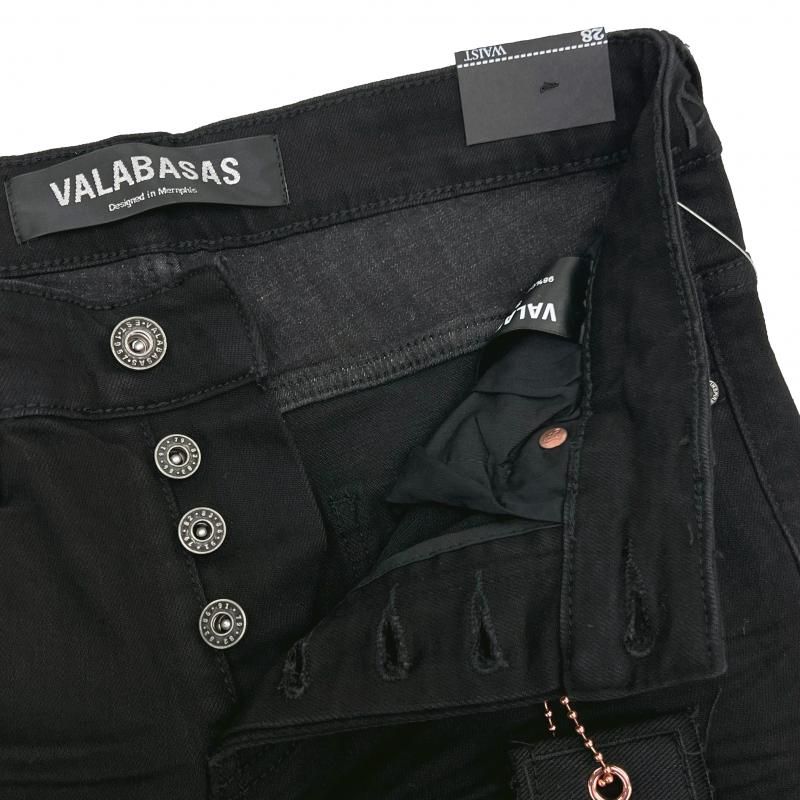 VALABASAS / 