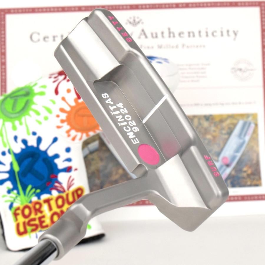 スコッティキャメロン ツアーパター ”Surf Betty