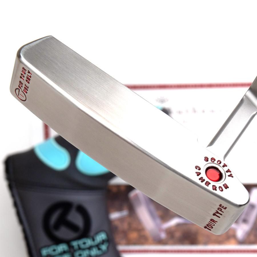 Select Timeless Buttonback Tour Prototype Left Handed