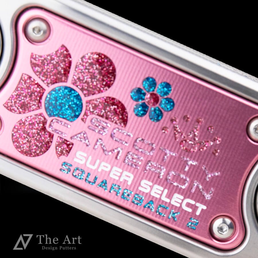 <img class='new_mark_img1' src='https://img.shop-pro.jp/img/new/icons59.gif' style='border:none;display:inline;margin:0px;padding:0px;width:auto;' />åƥ (SCOTTY CAMERON) 2023 ѡ쥯 Хå2 [Daisy Daisy] ver.S+ ԥ󥯥 KBSե