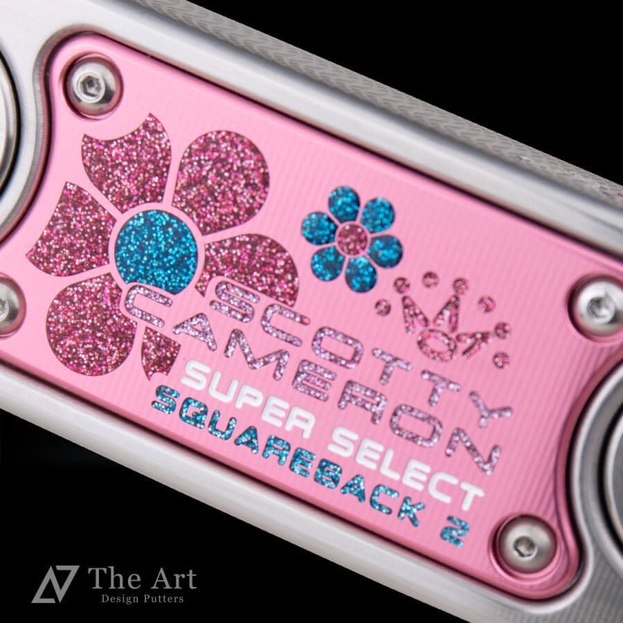 <img class='new_mark_img1' src='https://img.shop-pro.jp/img/new/icons59.gif' style='border:none;display:inline;margin:0px;padding:0px;width:auto;' />åƥ (SCOTTY CAMERON) 2023 ѡ쥯 Хå2 [Daisy Daisy] ver.S+ ԥ󥯥