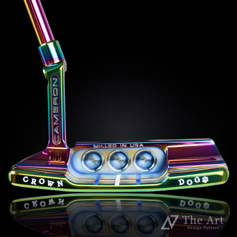 <img class='new_mark_img1' src='https://img.shop-pro.jp/img/new/icons14.gif' style='border:none;display:inline;margin:0px;padding:0px;width:auto;' />åƥ (SCOTTY CAMERON) 2023 ѡ쥯 Хå2 [Crown Dog]  PVD with ֥롼ץ졼 & 3ܥե󥸥饤 