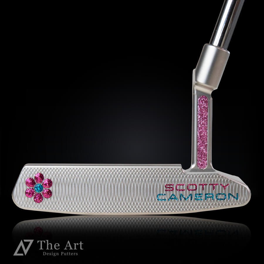 <img class='new_mark_img1' src='https://img.shop-pro.jp/img/new/icons11.gif' style='border:none;display:inline;margin:0px;padding:0px;width:auto;' />åƥ (SCOTTY CAMERON) 2023 ѡ쥯 Хå2 [Daisy Daisy]  ver.S+ ٥ӡԥ ԥ󥯥