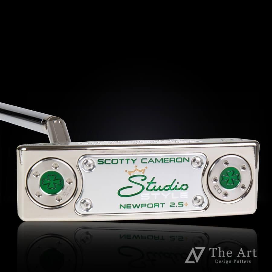 �����åƥ��������� (SCOTTY CAMERON) 2025 ���������������� �˥塼�ݡ���2.5PLUS [Lucky Clover] M+ �ץ���ʥ��㥤�� ��եƥ���