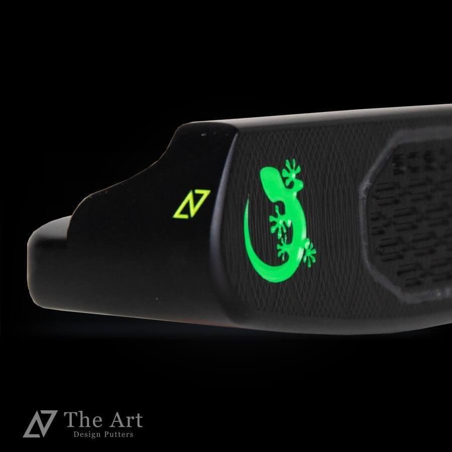 �ڼ����ġۥ����åƥ��������� (SCOTTY CAMERON) 2025 ���������������� �˥塼�ݡ��� [Lucky Gecko] ver.S NEON COLOR �����ȥ֥�å��ե��˥å���