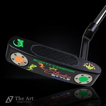 �ڼ����ġۥ����åƥ��������� (SCOTTY CAMERON) 2025 ���������������� �˥塼�ݡ��� [Lucky Gecko] ver.S NEON COLOR �����ȥ֥�å��ե��˥å���