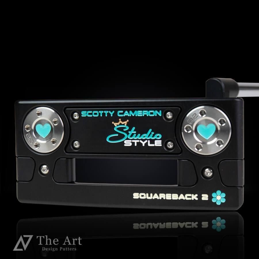 <img class='new_mark_img1' src='https://img.shop-pro.jp/img/new/icons4.gif' style='border:none;display:inline;margin:0px;padding:0px;width:auto;' />�����åƥ��������� (SCOTTY CAMERON) 2025 ���������������� ���������Хå�2 [Daisy Daisy] ver.S+ �����ȥ֥�å��ե��˥å��� ����������