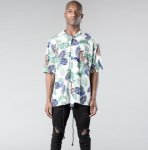 <img class='new_mark_img1' src='https://img.shop-pro.jp/img/new/icons20.gif' style='border:none;display:inline;margin:0px;padding:0px;width:auto;' />KOLLAR CLOTHING<BR>RESORT TIGER BUTTON DOWN -TIGER WHITE 