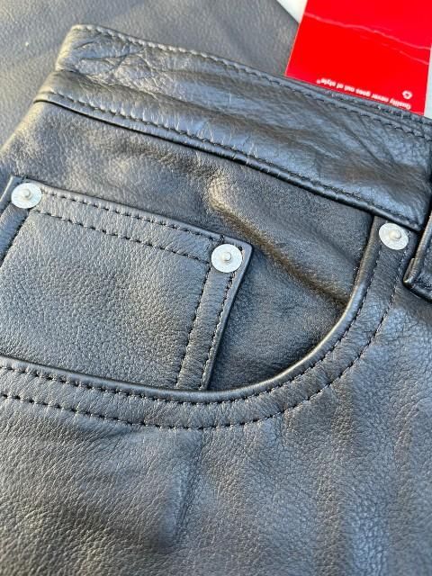 Levi’s RED TAB LOT53 レザーパンツ　カットオフ