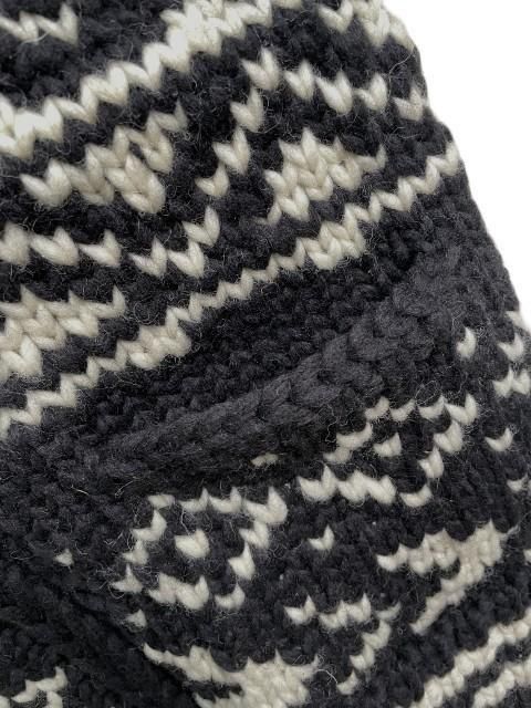 KANATA/カナタカウチンスノーフレイク black- 夜型大型セレクト