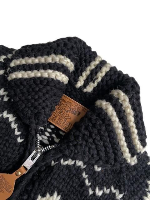 KANATA/カナタカウチンスノーフレイク black- 夜型大型セレクト