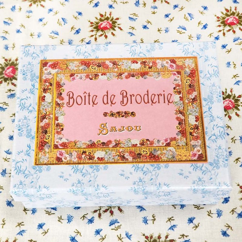 Sajouお道具ケース★Boîte à couture vide Broderie rose