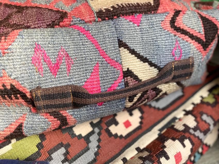 オールドキリム家具 - Kilim Designs