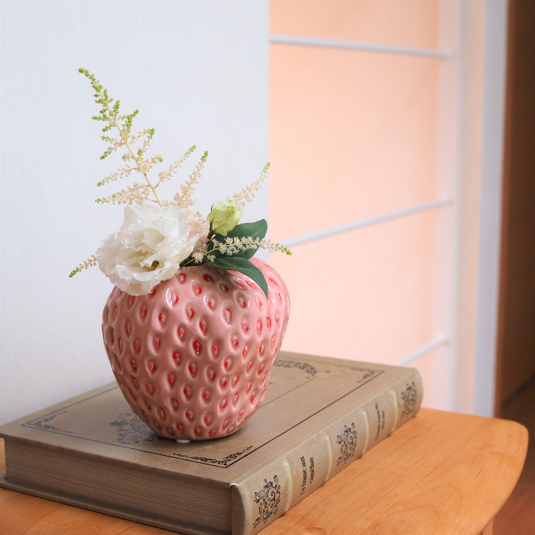 Des Potsフラワーベース（花瓶）通販 Strawberry (M) レッド｜FLOWER 
