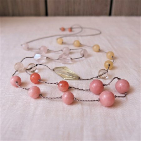 パステルカラー天然石＊シルクコードネックレス - beads room mimo