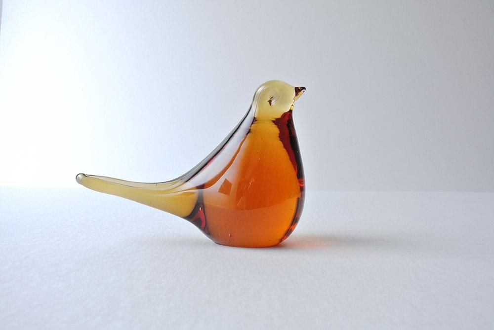 FINLAND'S GLASS BIRD 杏ジャムのようなカラーのガラス鳥オブジェ