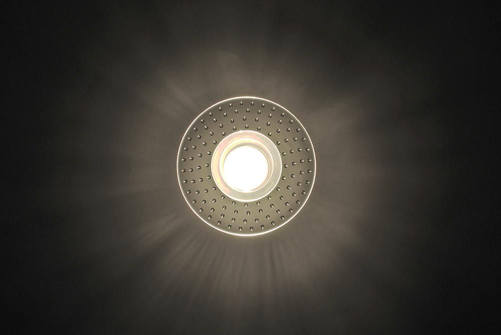 ヌータヤルヴィ/マルック・サロ/Vega/キャンドルホルダー NUUTAJARVI Vega/ヴェガ キャンドルホルダー クリア - 北欧