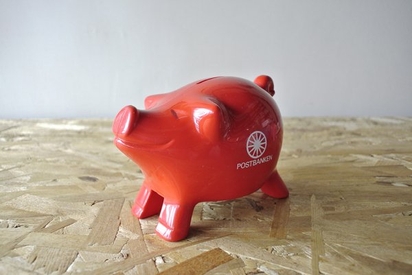 MK-Tresmer Money Box (Pig) 02 ぶたさんオブジェ (貯金箱) 朱色