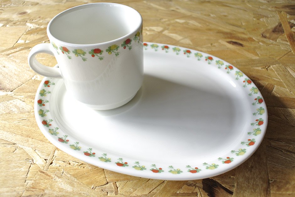 ARABIA FORTE FLORA Plate&Mug アラビア TVセット (スナックセット) 04