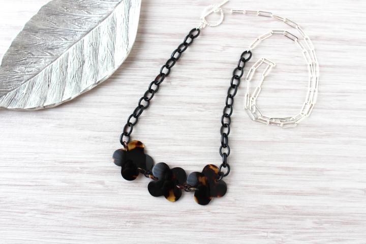 シルバー　鼈甲　ネックレス　ロングネックレス　花模様 大阪なにわべっ甲】本べっ甲×シルバー チェーンネックレス