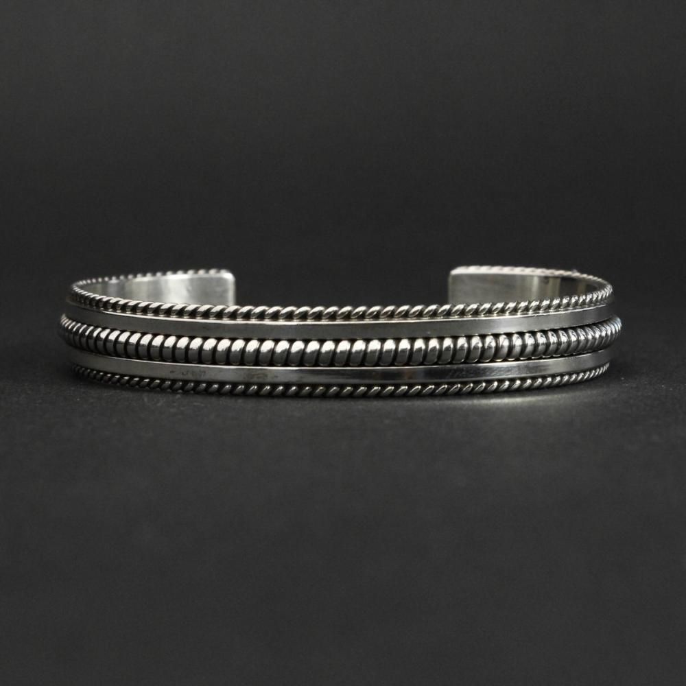 ナバホ ヴィンテージ シルバーバングル【STERLING】Coin Silver Twisted Wire