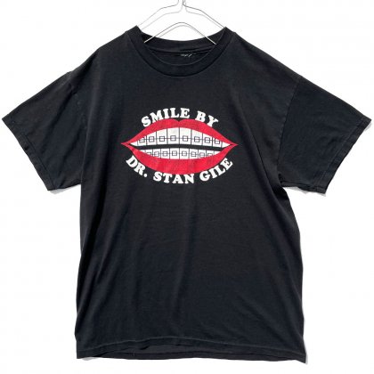  ΡSMILE BY DR.ATAN GILEۥơ ե졼ץ Tġ1990's-Vintage Phrase Print T-Shirt