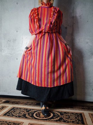  Ρơ ѥ󥭥å她ȥ饤 եԡ 1980ǯ Punkish Stripe Frill Dress c.1980s