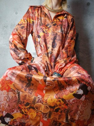 古着 通販　ヴィンテージ アールヌーヴォーポスター柄 ワンピース 1970年代 Art Nouveau Poster Art Dress c.1970s