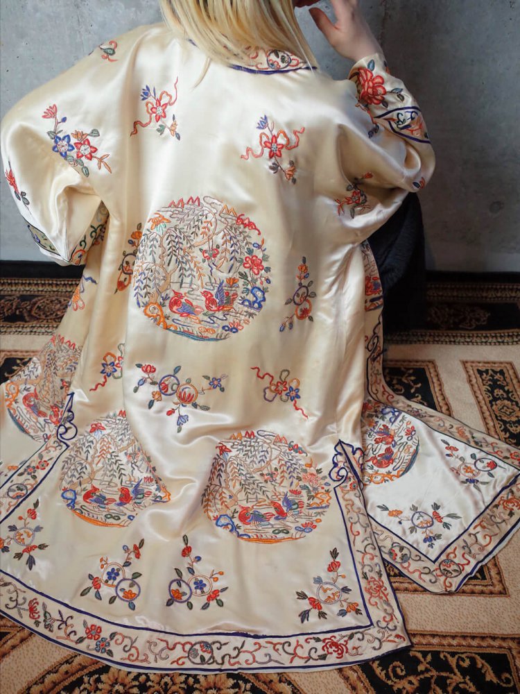 ヴィンテージ チャイナ刺繍シルク マンダリンガウン 1920年代 Beautiful Silk Embroidery China Gown  c.1920s